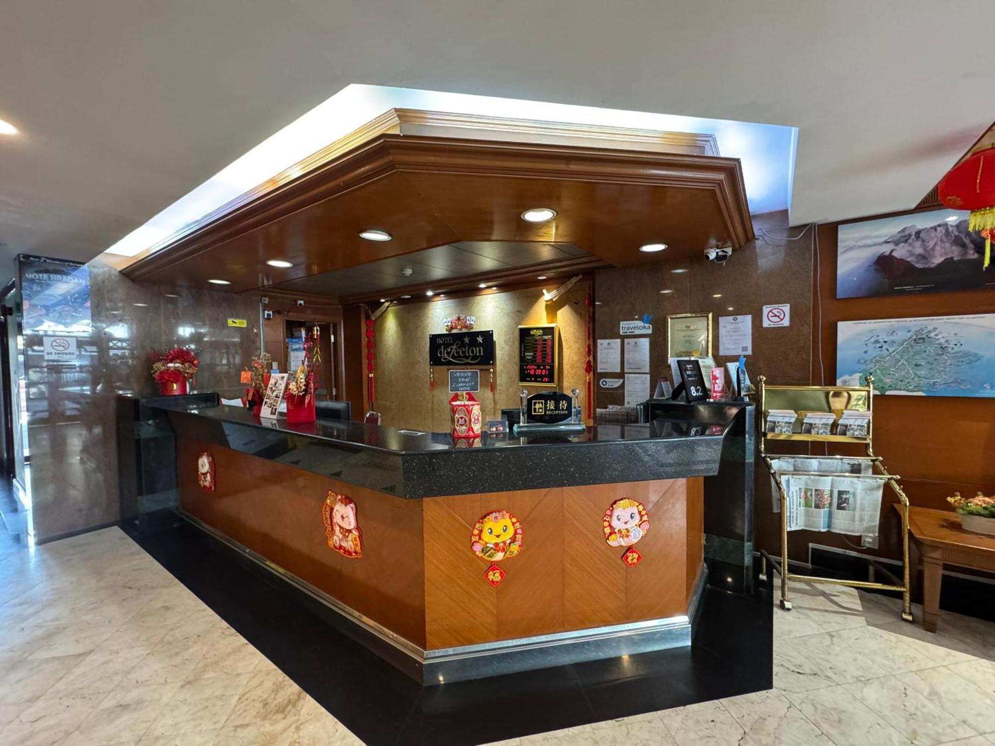 Hotel Deleeton Kota Kinabalu Exterior foto