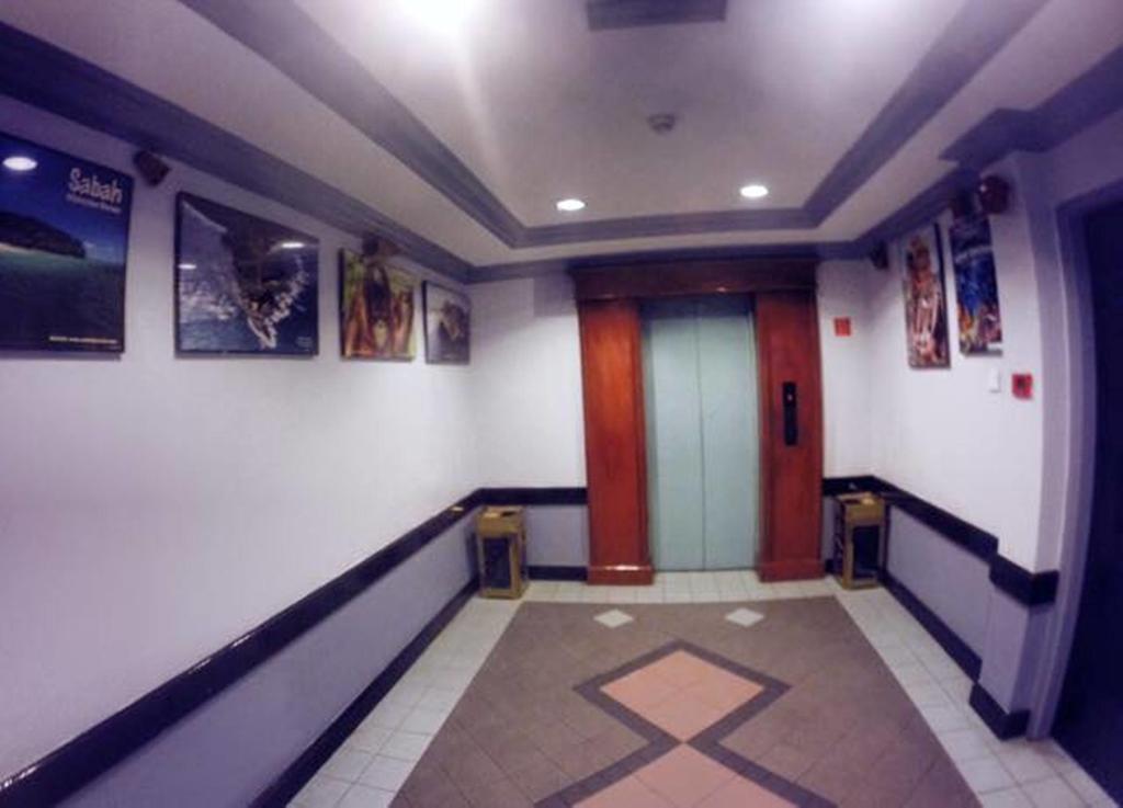 Hotel Deleeton Kota Kinabalu Exterior foto